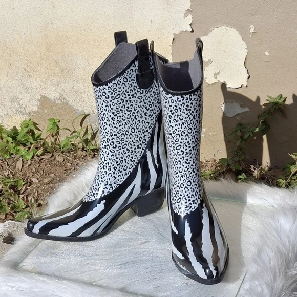 Daily Shoes Rain Boots Leopard and Zebra Print Pointed Toe Heeled  Women Size 10 - Picture 3 of 16